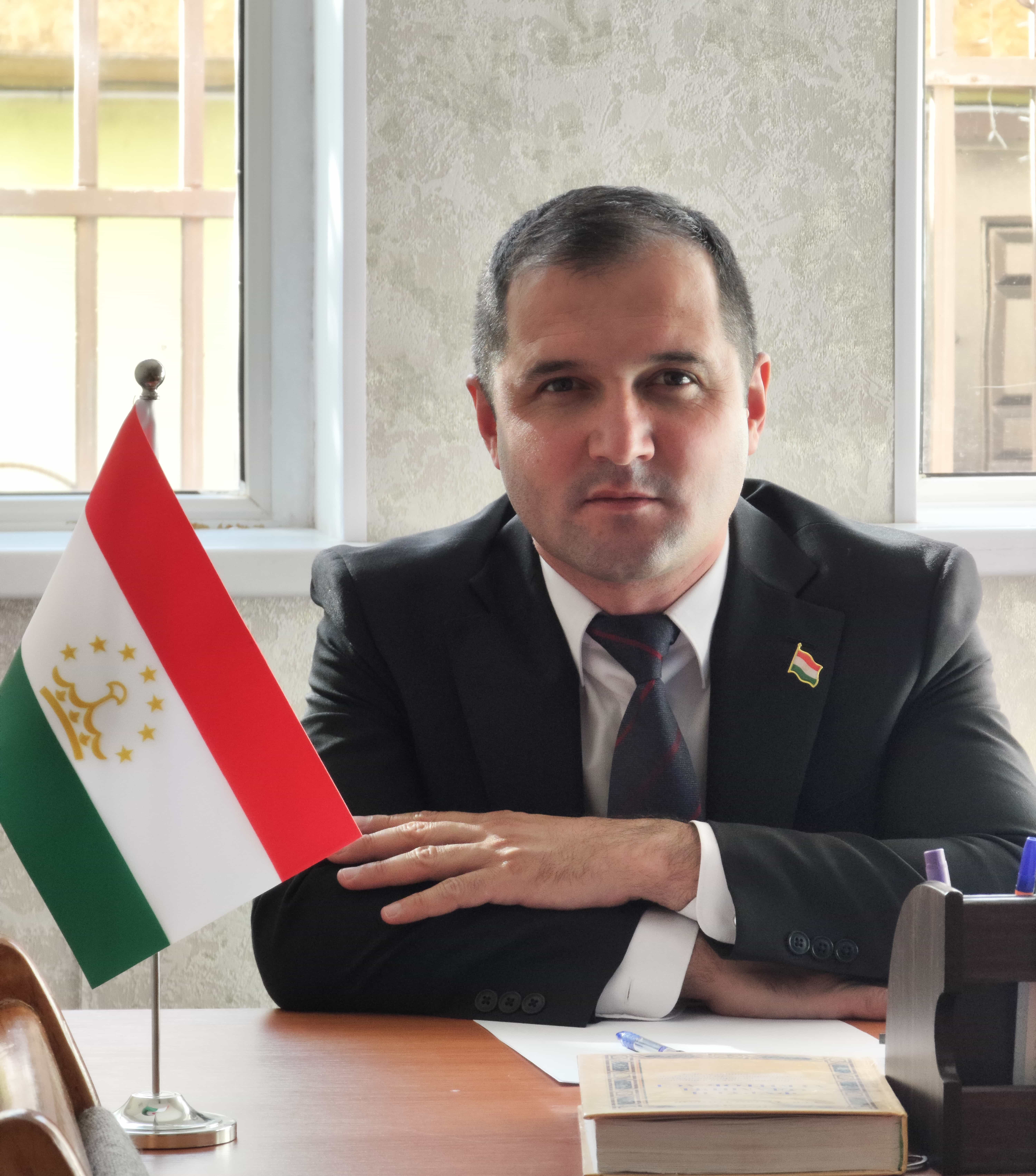 Сотрудник 4